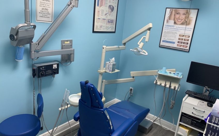 Hialeah 2 Chairs Office, from Retiring Dentist