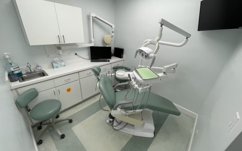 Miami, Bird Rd 7 OP’s 6 Chairs Dental Practice for Sale