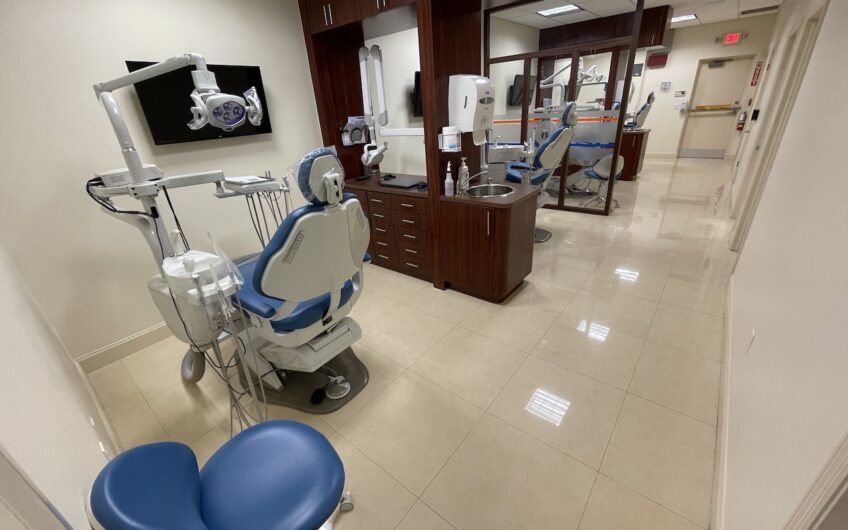 Homestead 4 Chairs Cutting-Edge Dental Office for Sale
