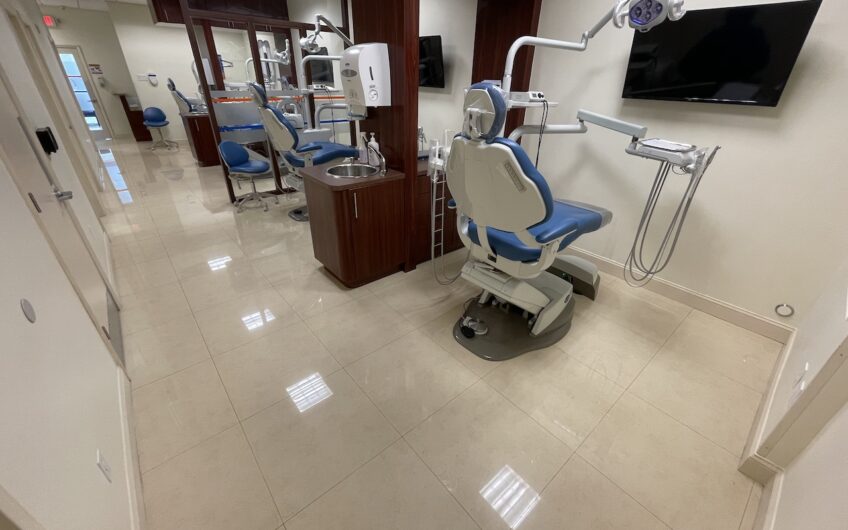 Homestead 4 Chairs Cutting-Edge Dental Office for Sale