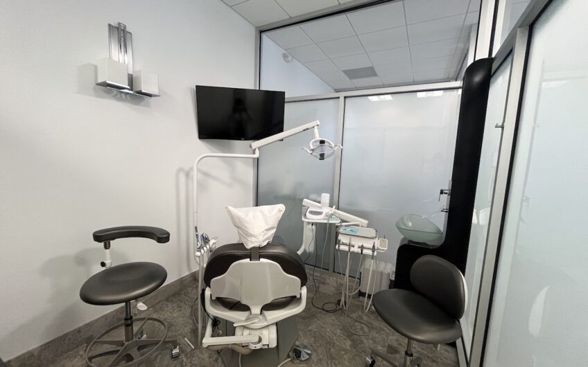 Lauderdale-By-The-Sea 5 Chairs Dental Practice for Sale